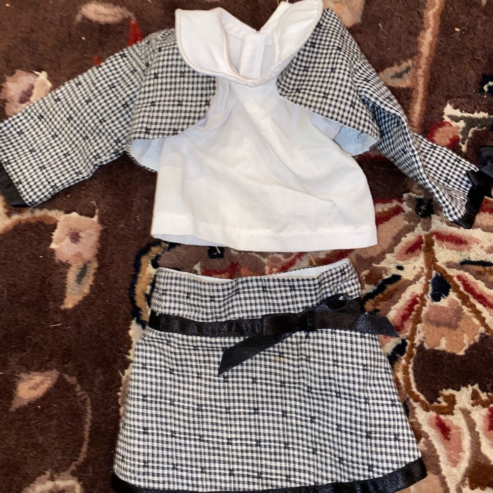Off Brand American Girl Doll Outfit